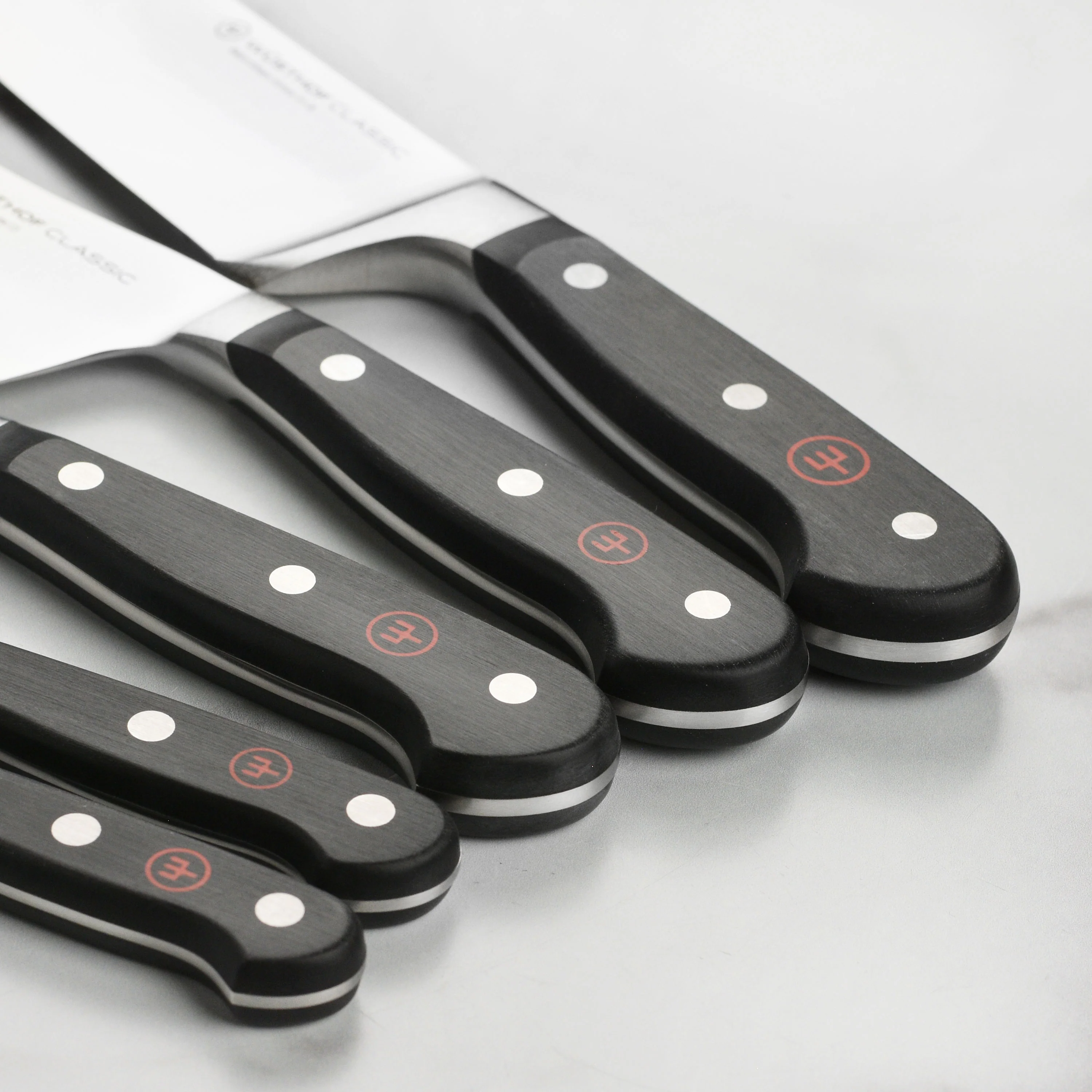 Wusthof Classic 16 Piece Acacia Knife Block Set with Forged Steak Knives - Image 4