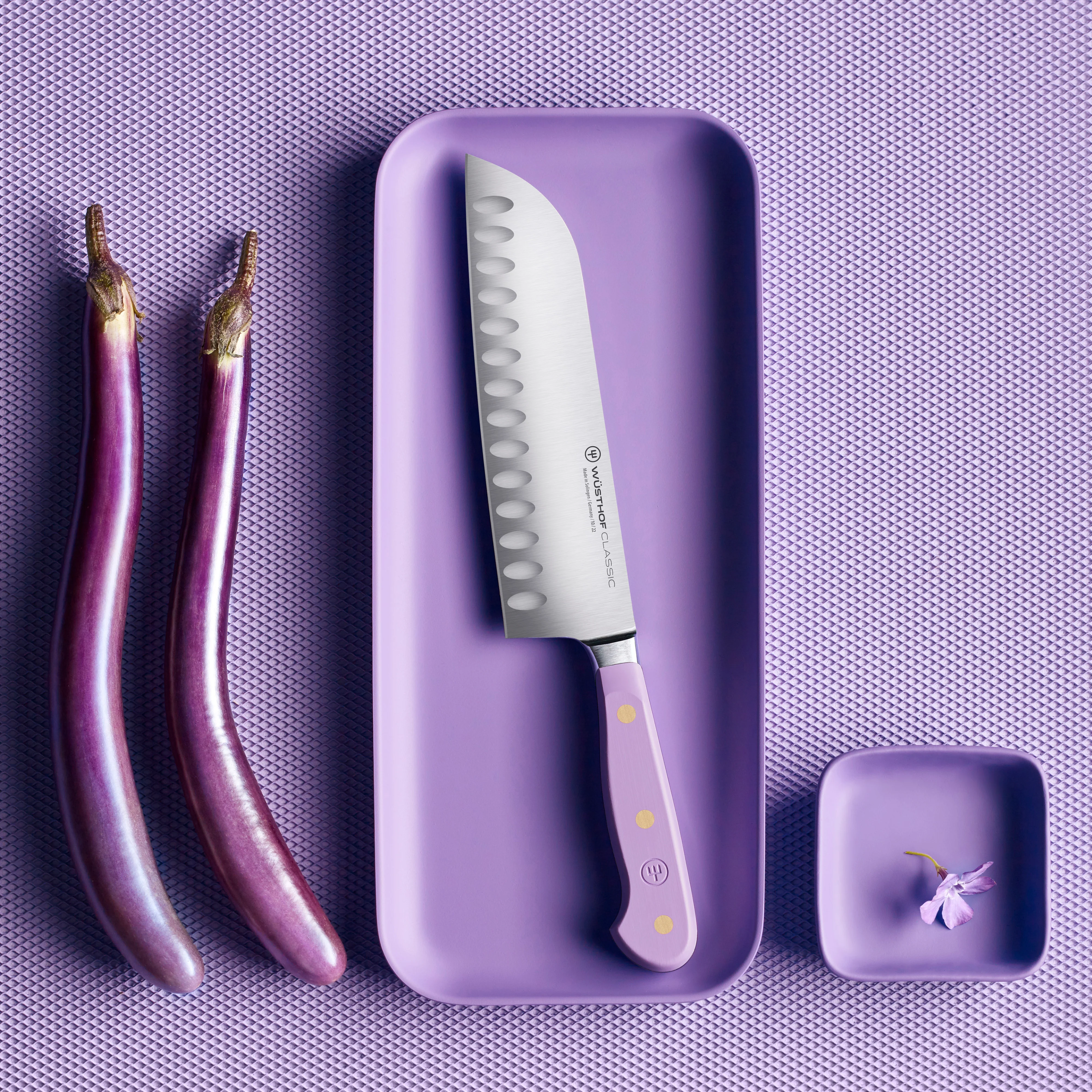 Wusthof Classic Purple Yam 7" Hollow Edge Santoku Knife - Image 5