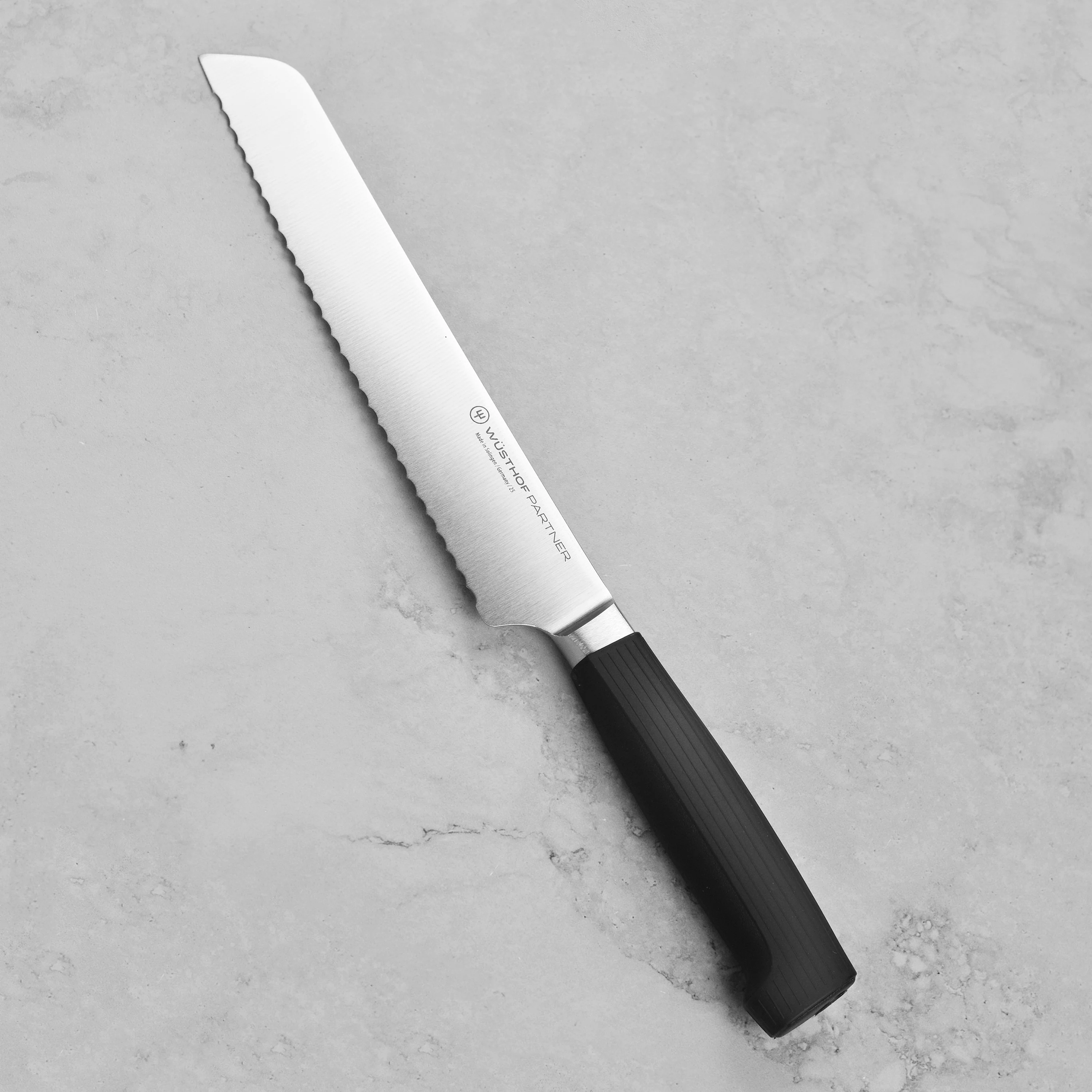 Wusthof Partner 8" Bread Knife - Image 4