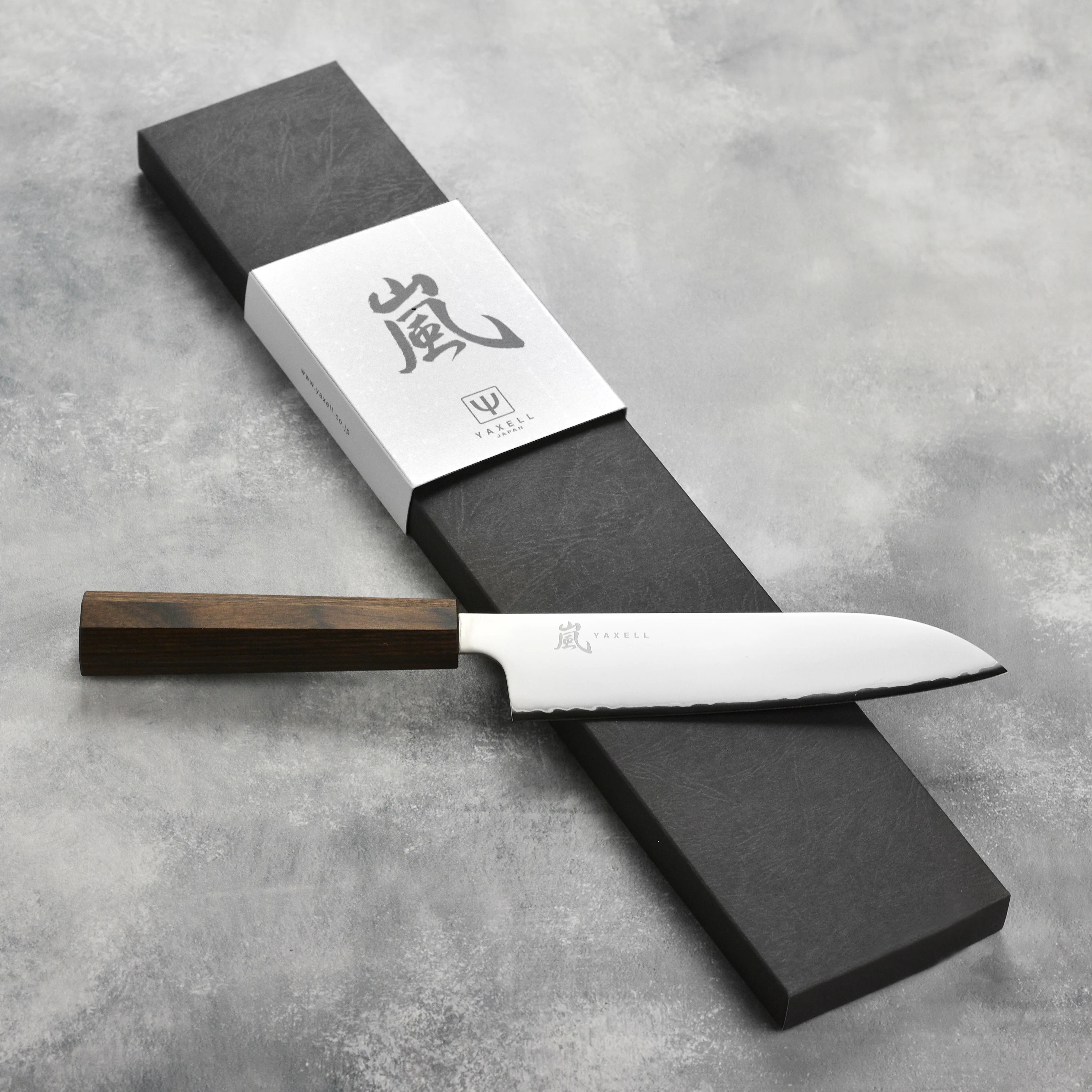 Yaxell Hana 6.5" Santoku Knife - Image 7