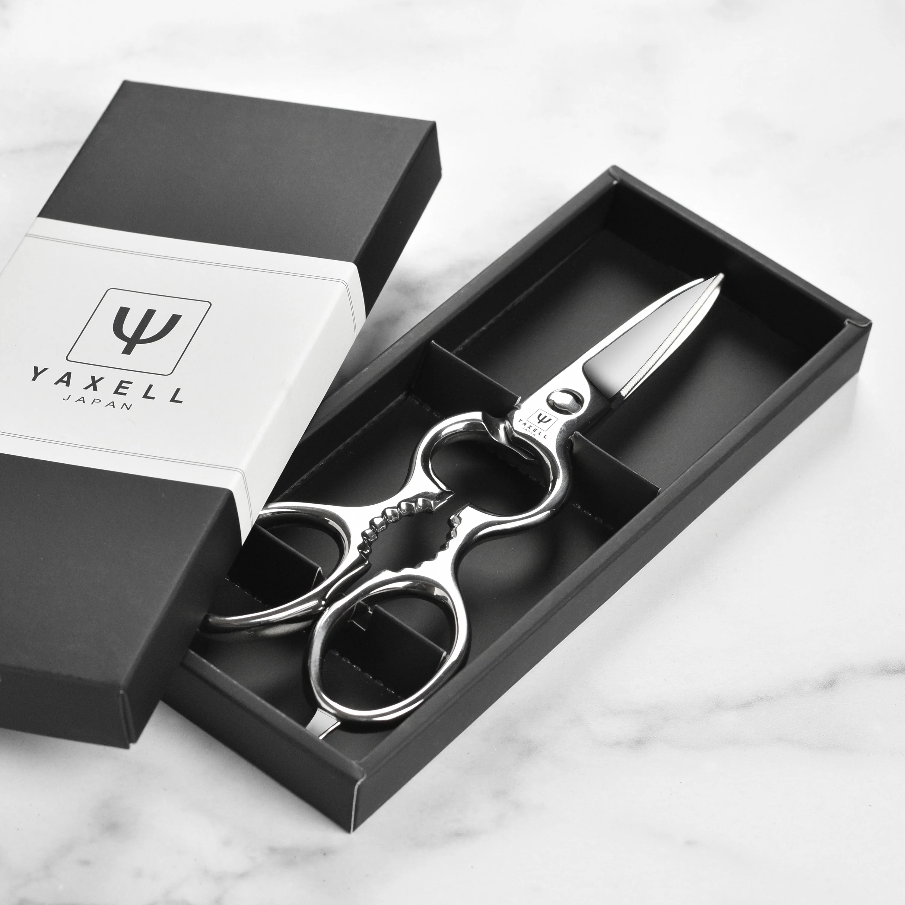 Yaxell Stainless Steel Take-Apart Kitchen Shears - Image 3