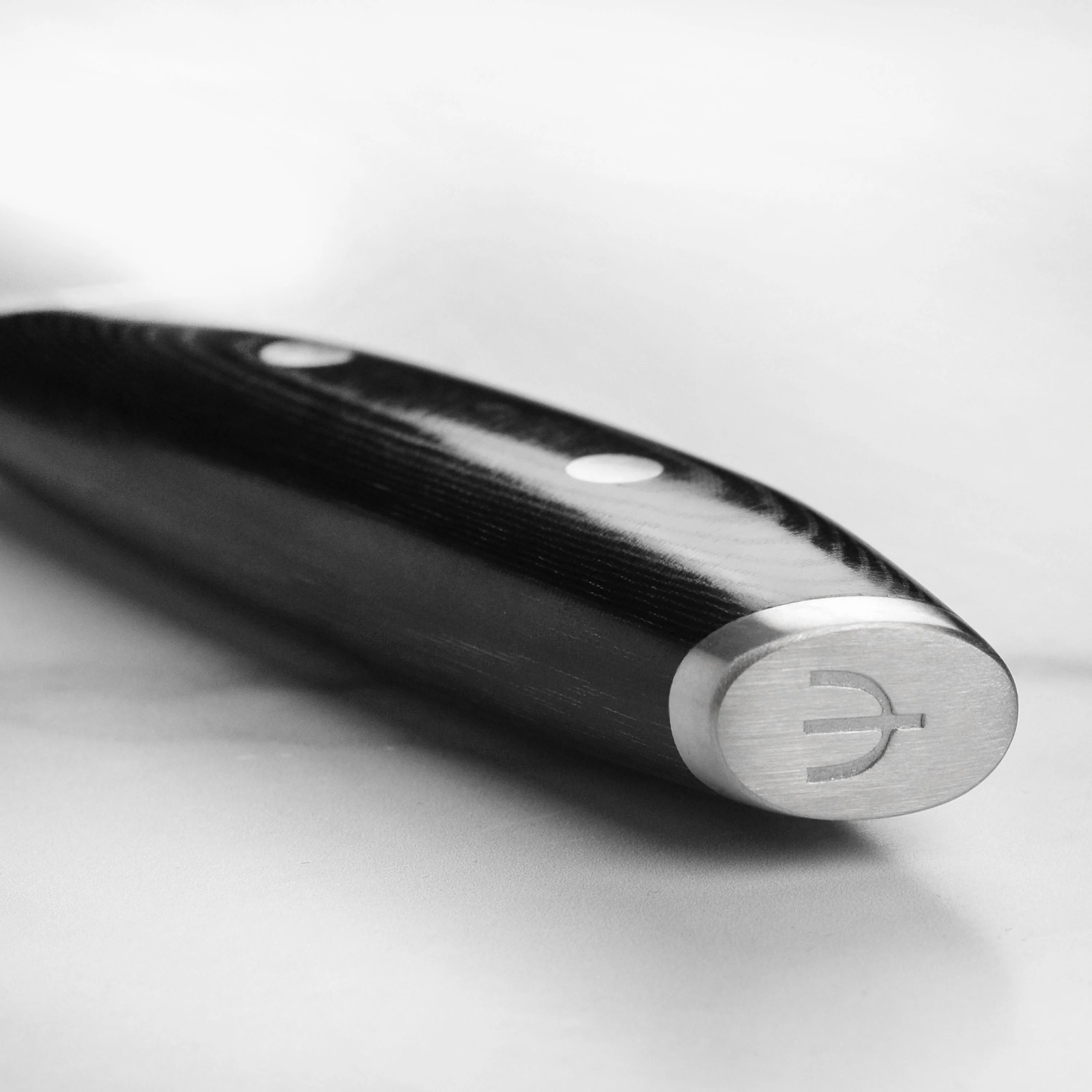 Yaxell Mon 8" Chef's Knife - Image 2