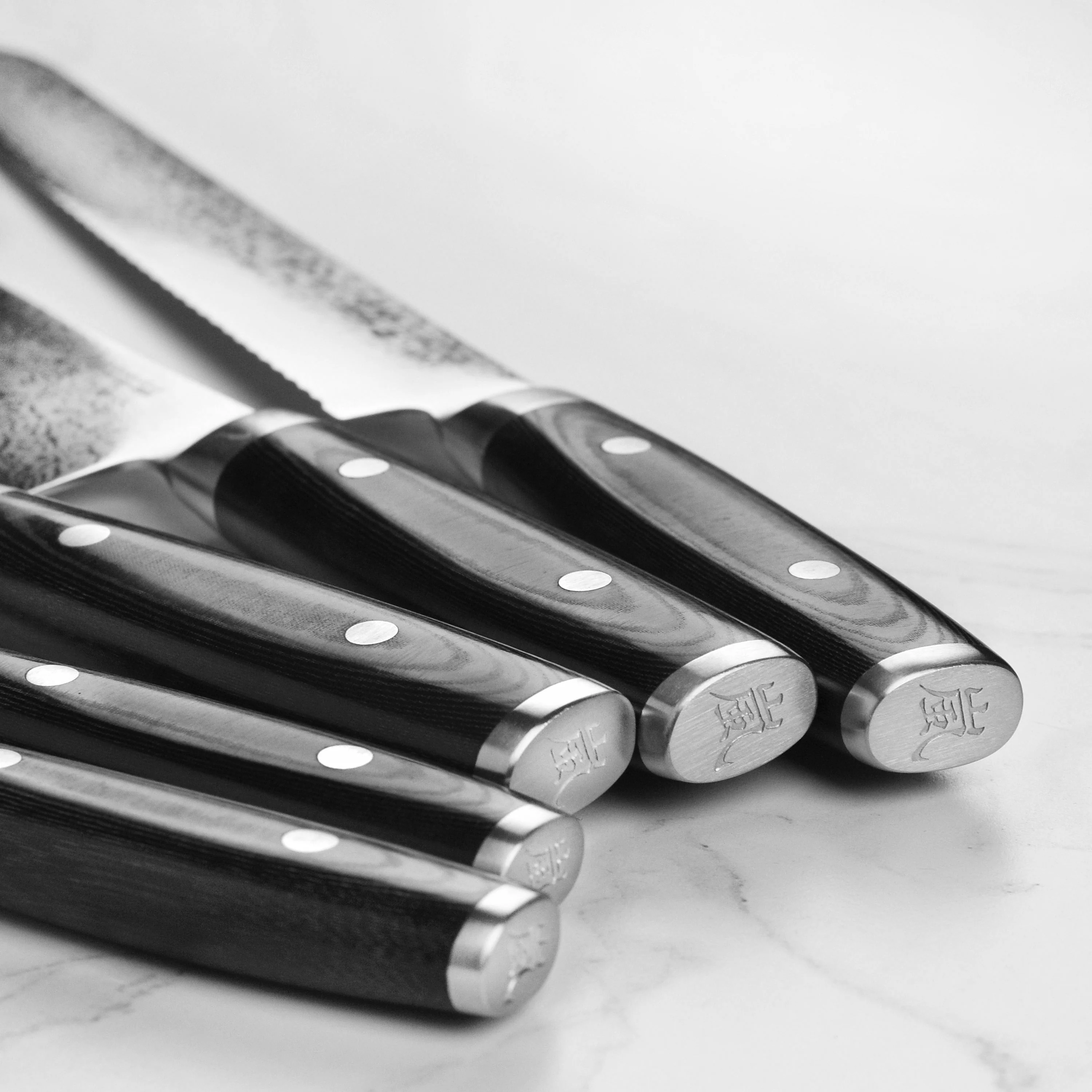 Yaxell Ran Plus 25 Piece Knife Block Set - Image 4