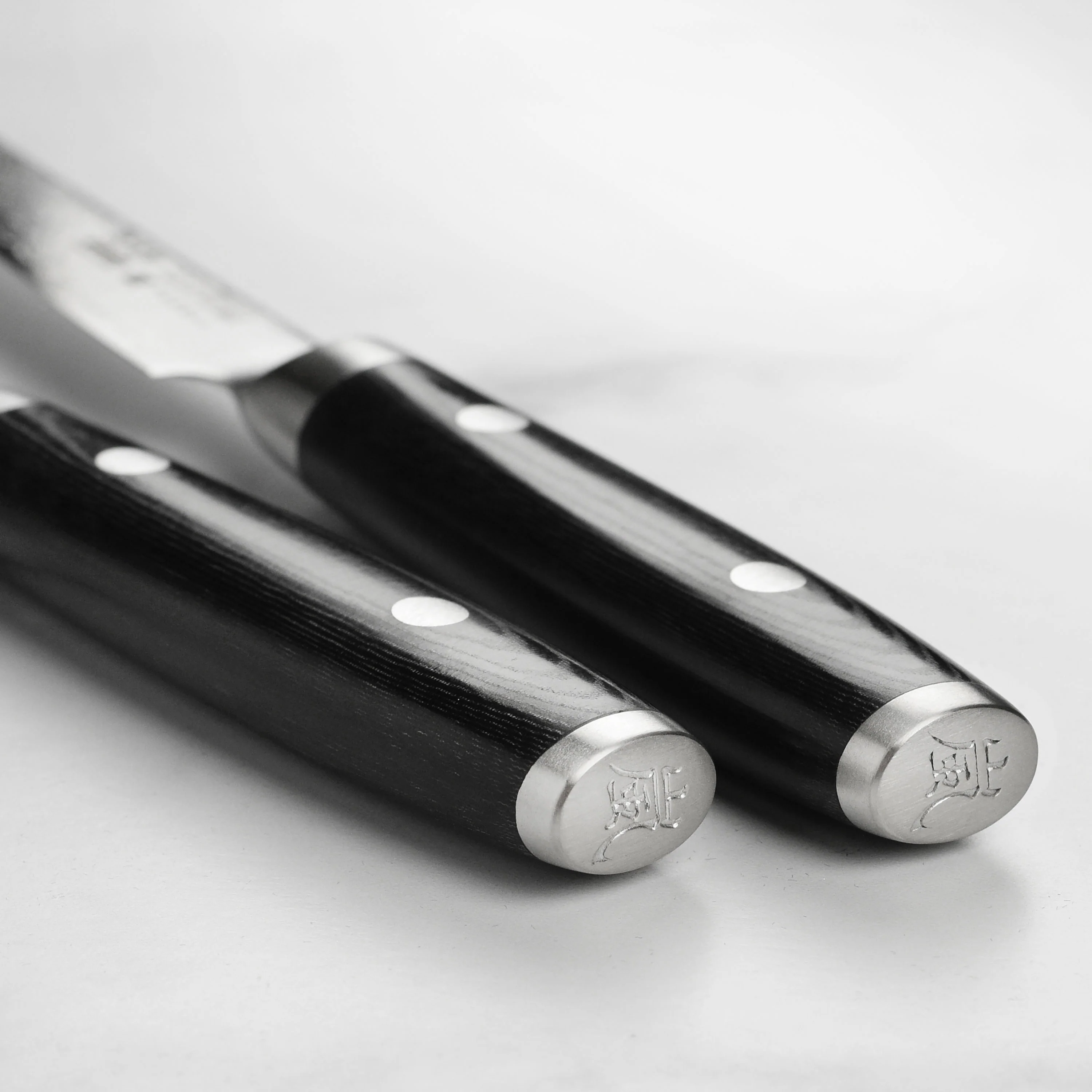 Yaxell Ran Plus 2 Piece Steak Knife Set - Image 2