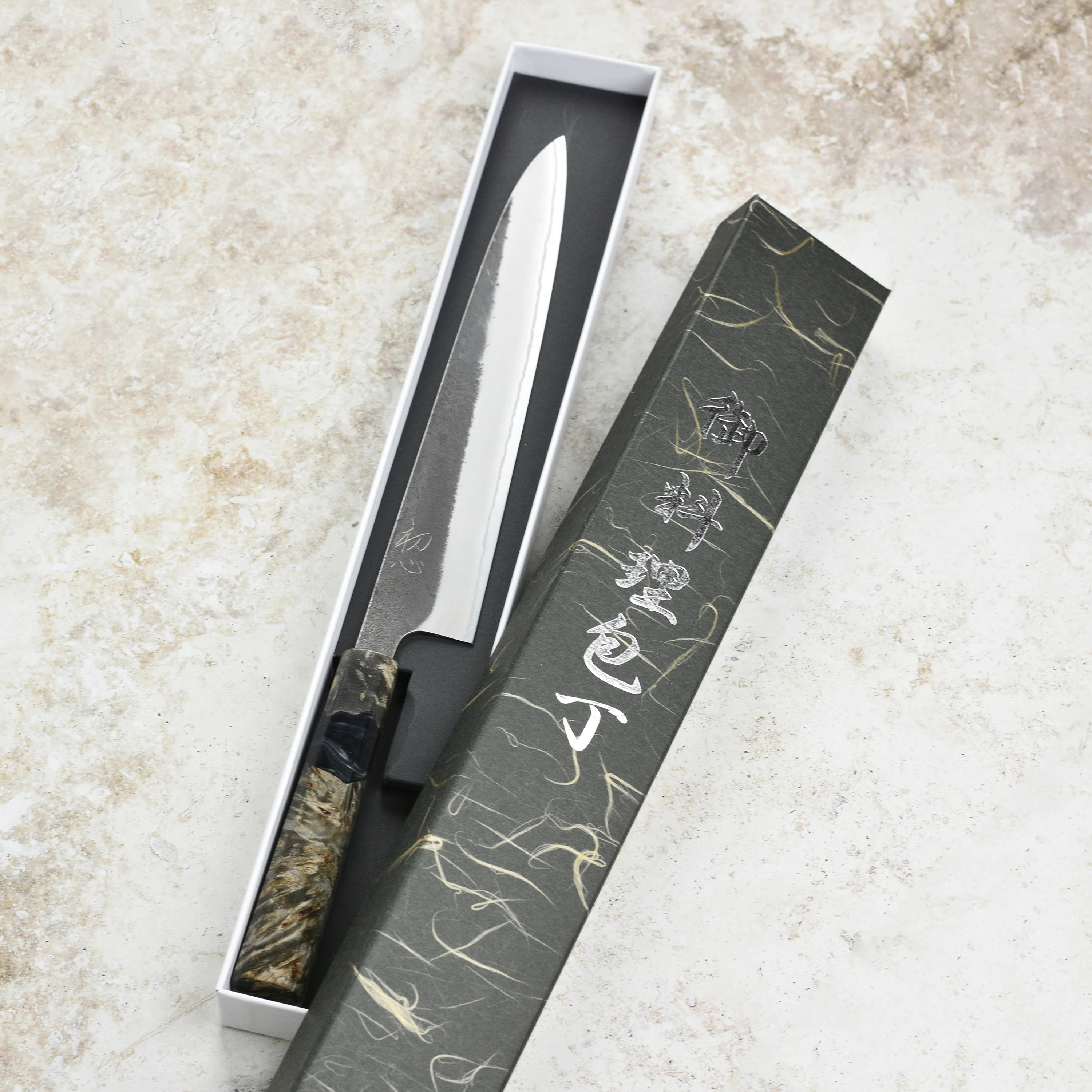 Yoshikane Shirogami #2 Kurouchi Stainless Clad 9.4" Sujihiki, Stabilized Birch - Image 4