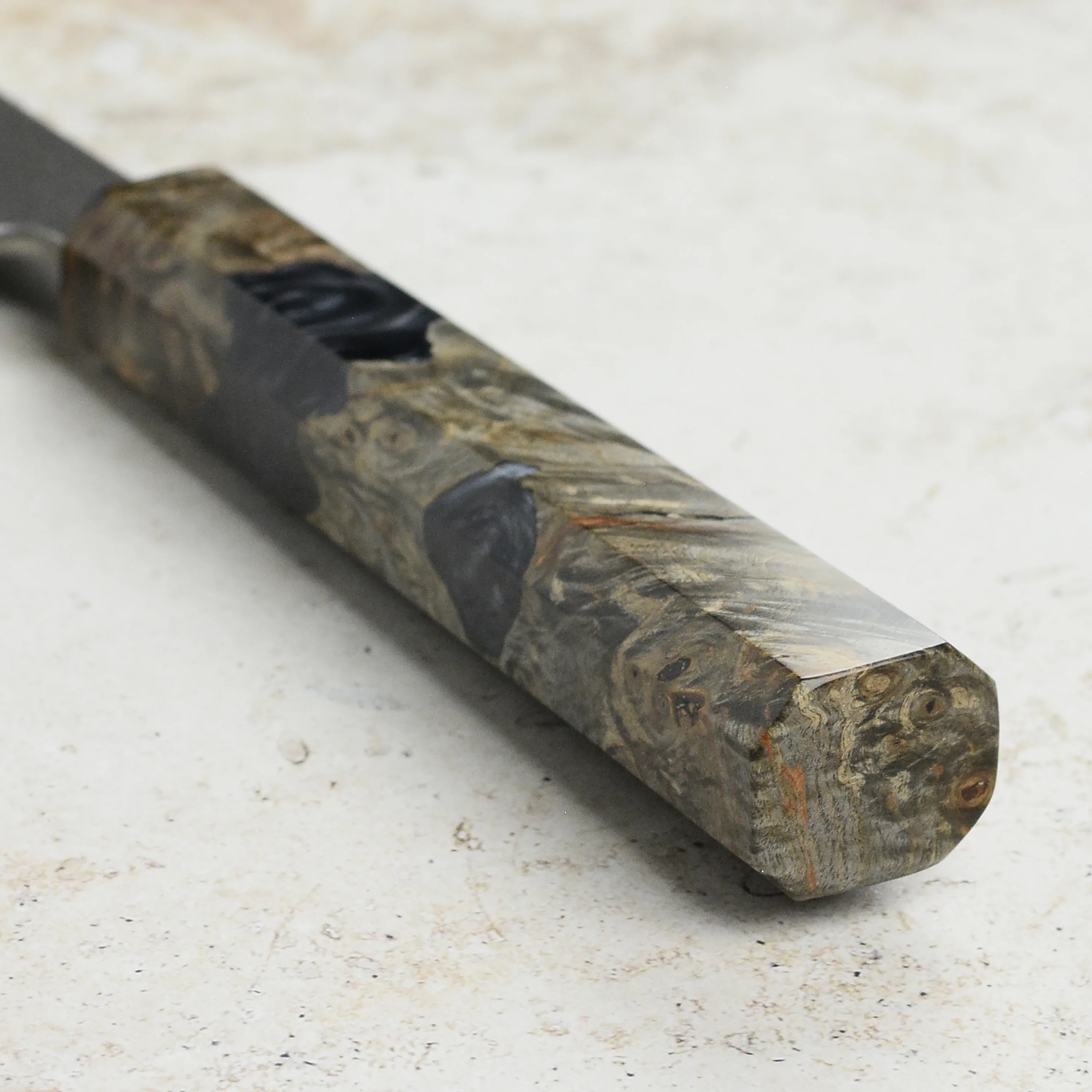 Yoshikane Shirogami #2 Kurouchi Stainless Clad 6.5" Bunka, Stabilized Birch - Image 2