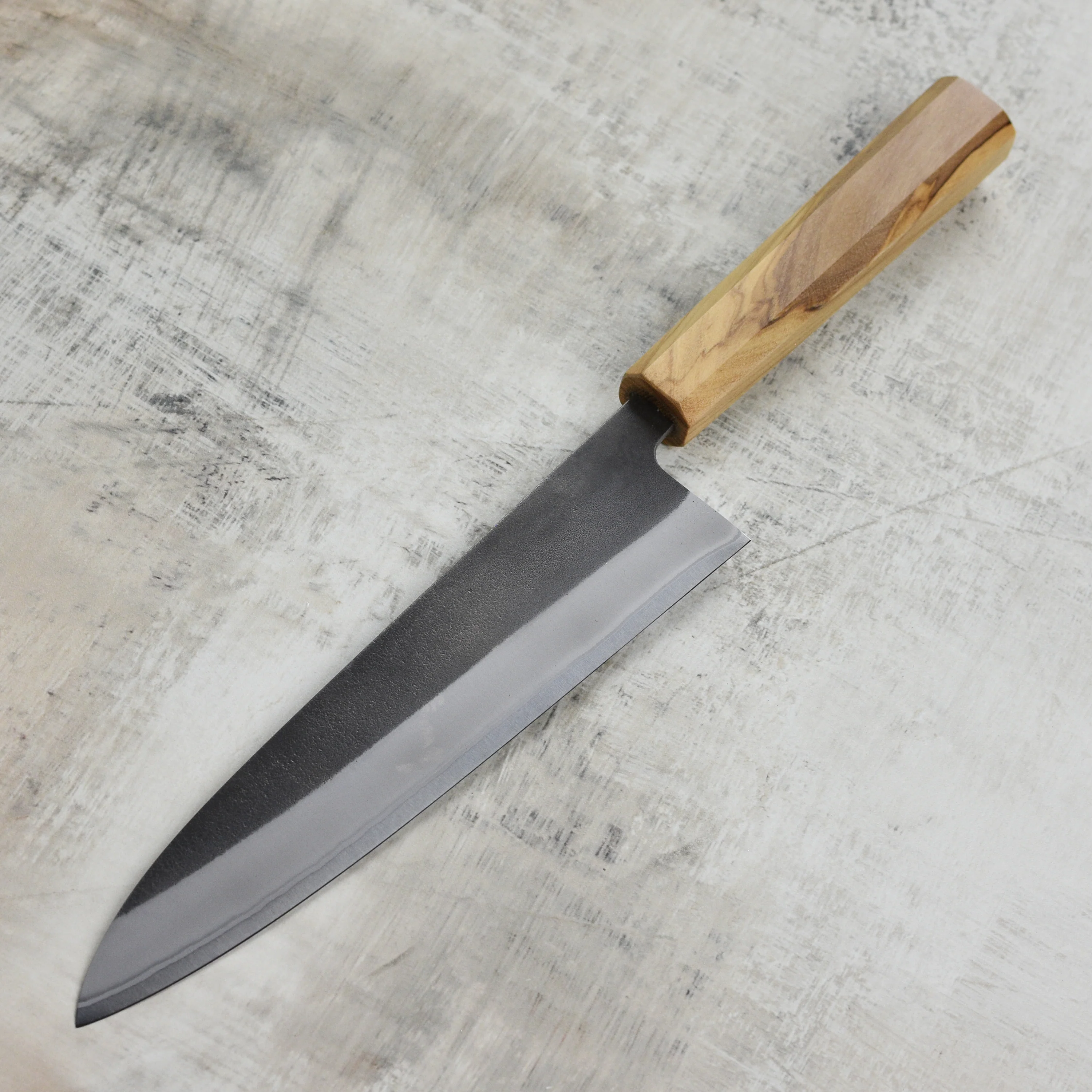 Yoshikane Shirogami #2 Kurouchi Stainless Clad 8.25" Gyuto, Olivewood - Image 7