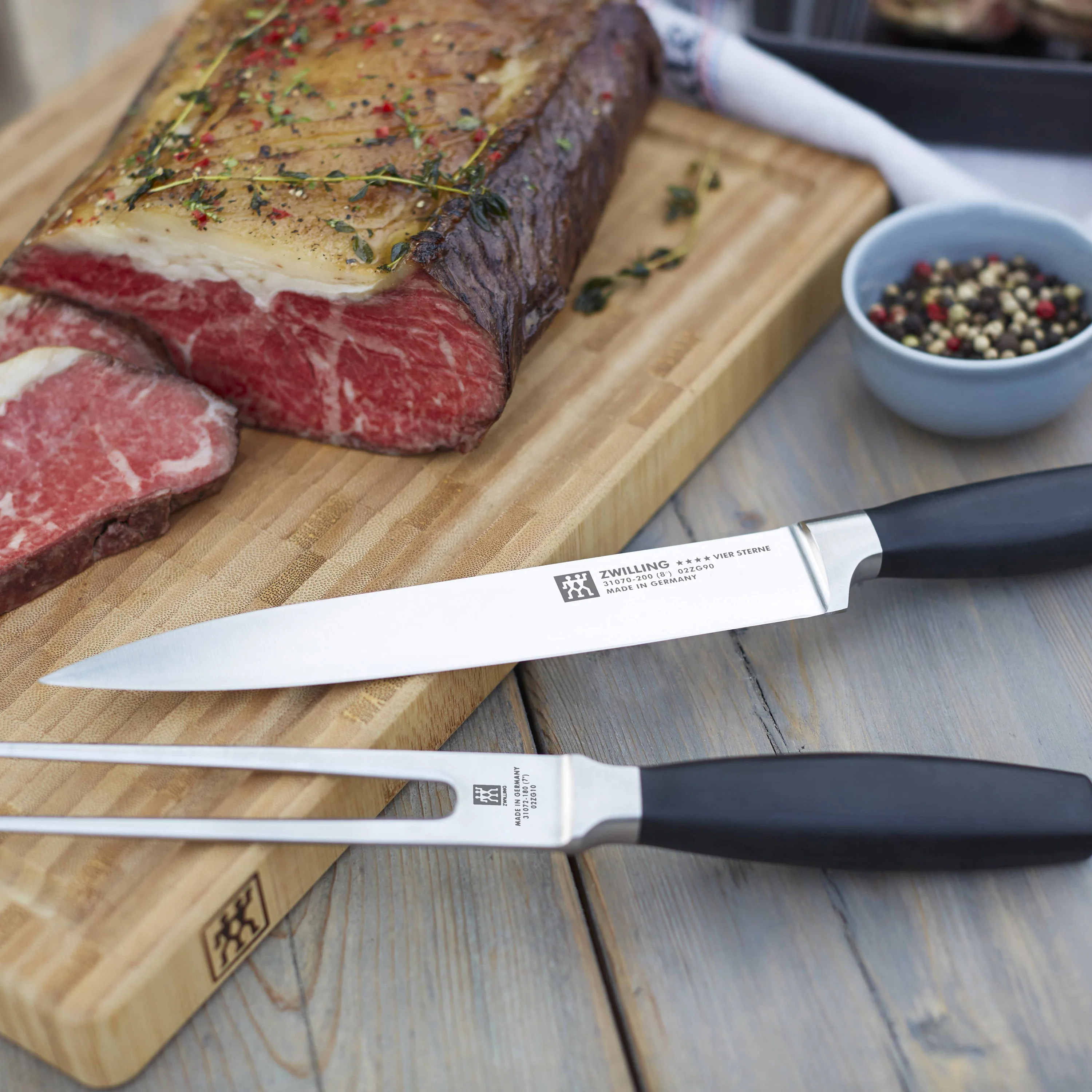 Zwilling Four Star 2 Piece Carving Set - Image 5