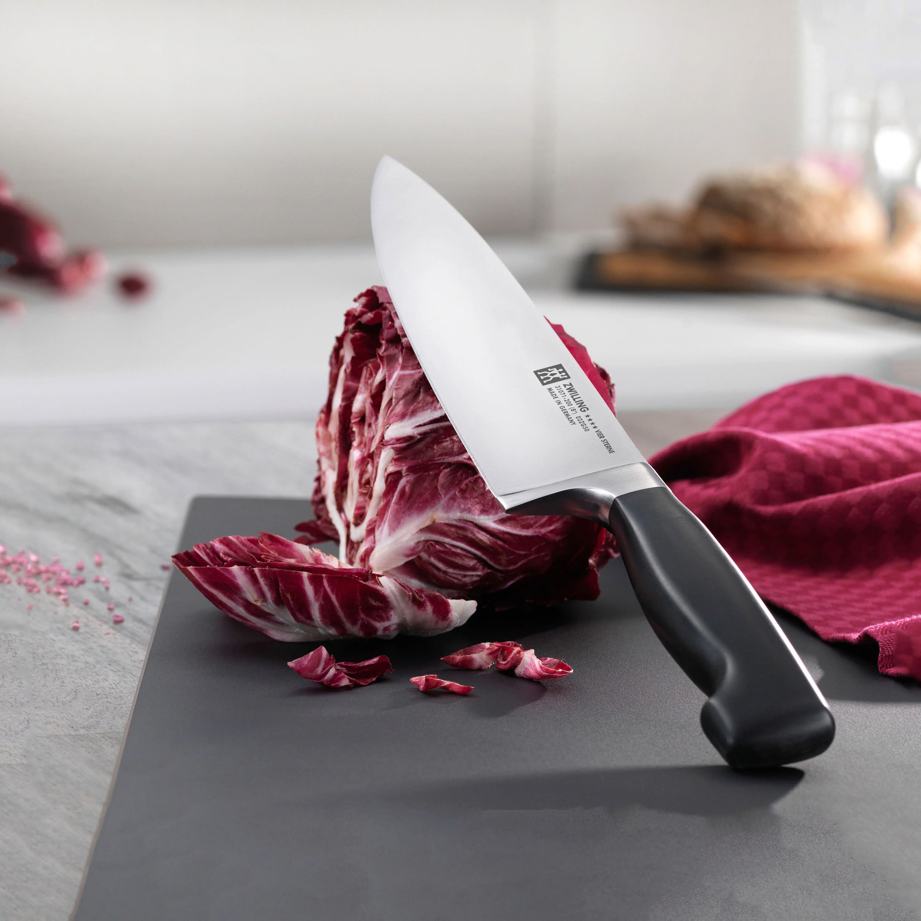 Zwilling Four Star 8 Piece Knife Block Set - Image 5