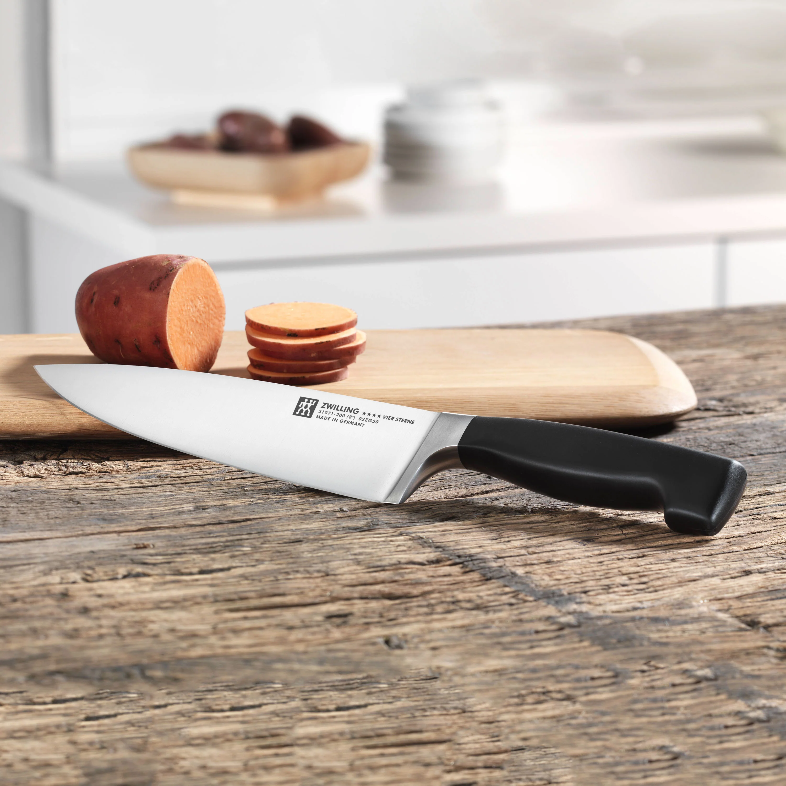 Zwilling Four Star 14 Piece Knife Block Set - Image 12