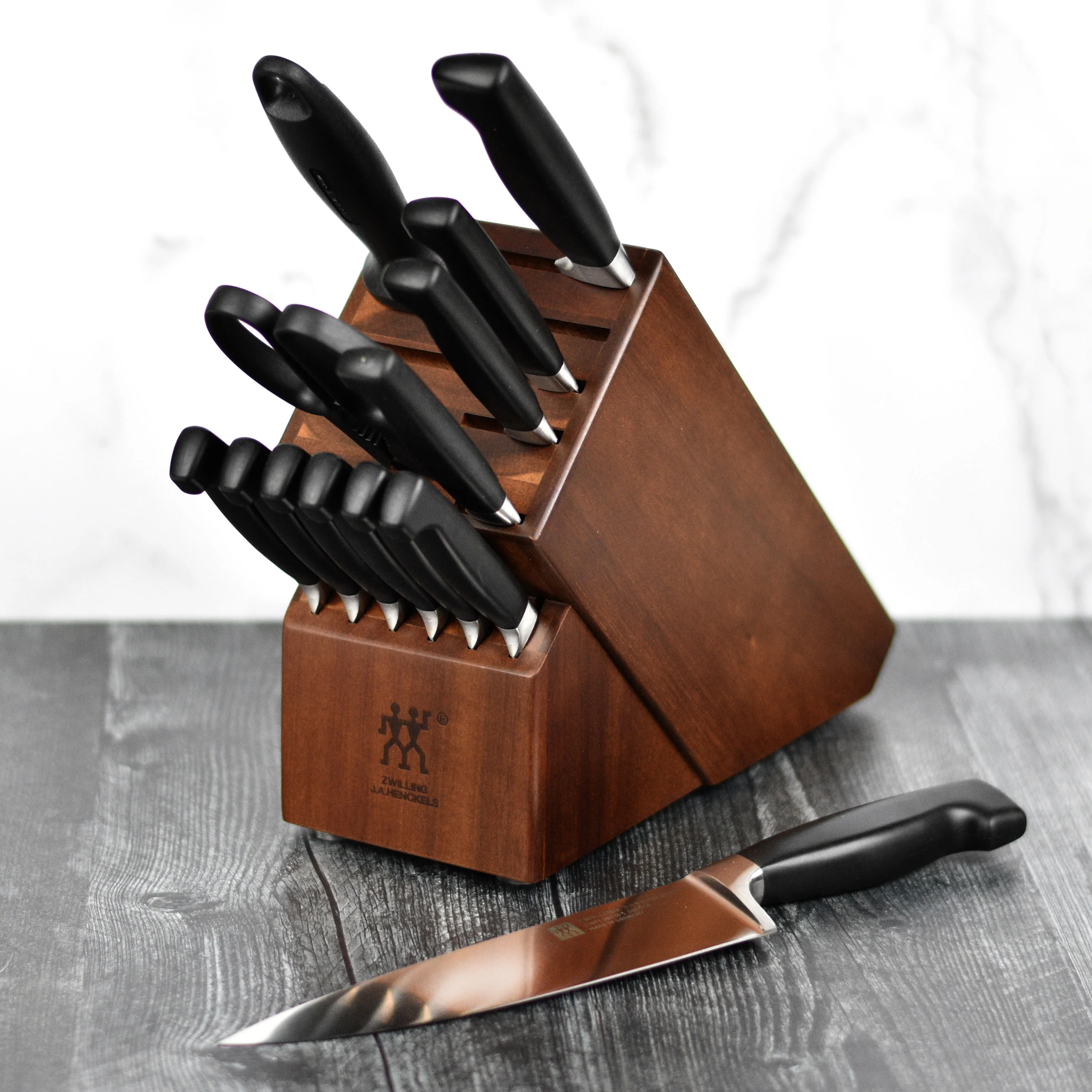 Zwilling Four Star 4" Paring Knife - Image 7
