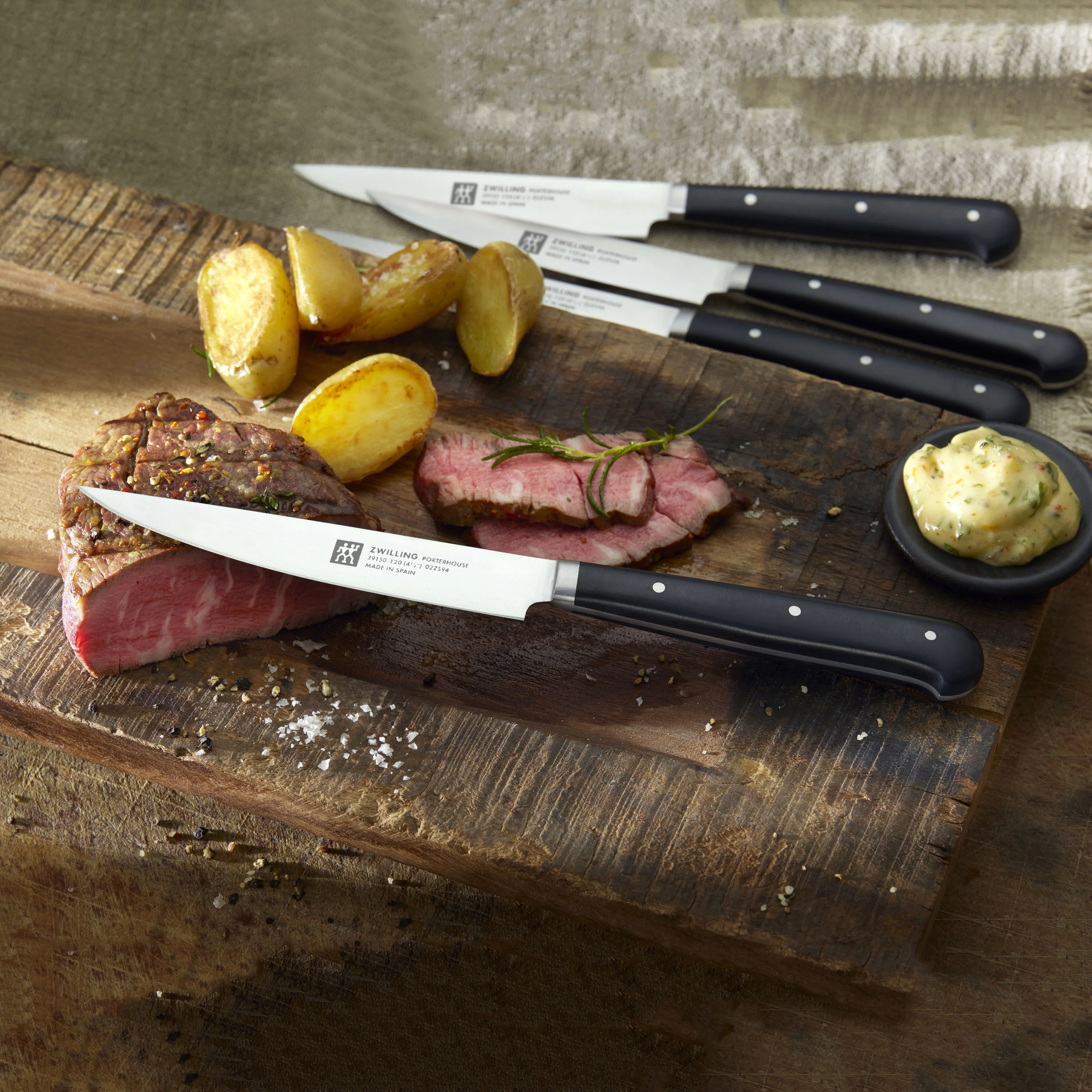 Zwilling 4 Piece Porterhouse Steak Knife Set with Wood Box - Image 3