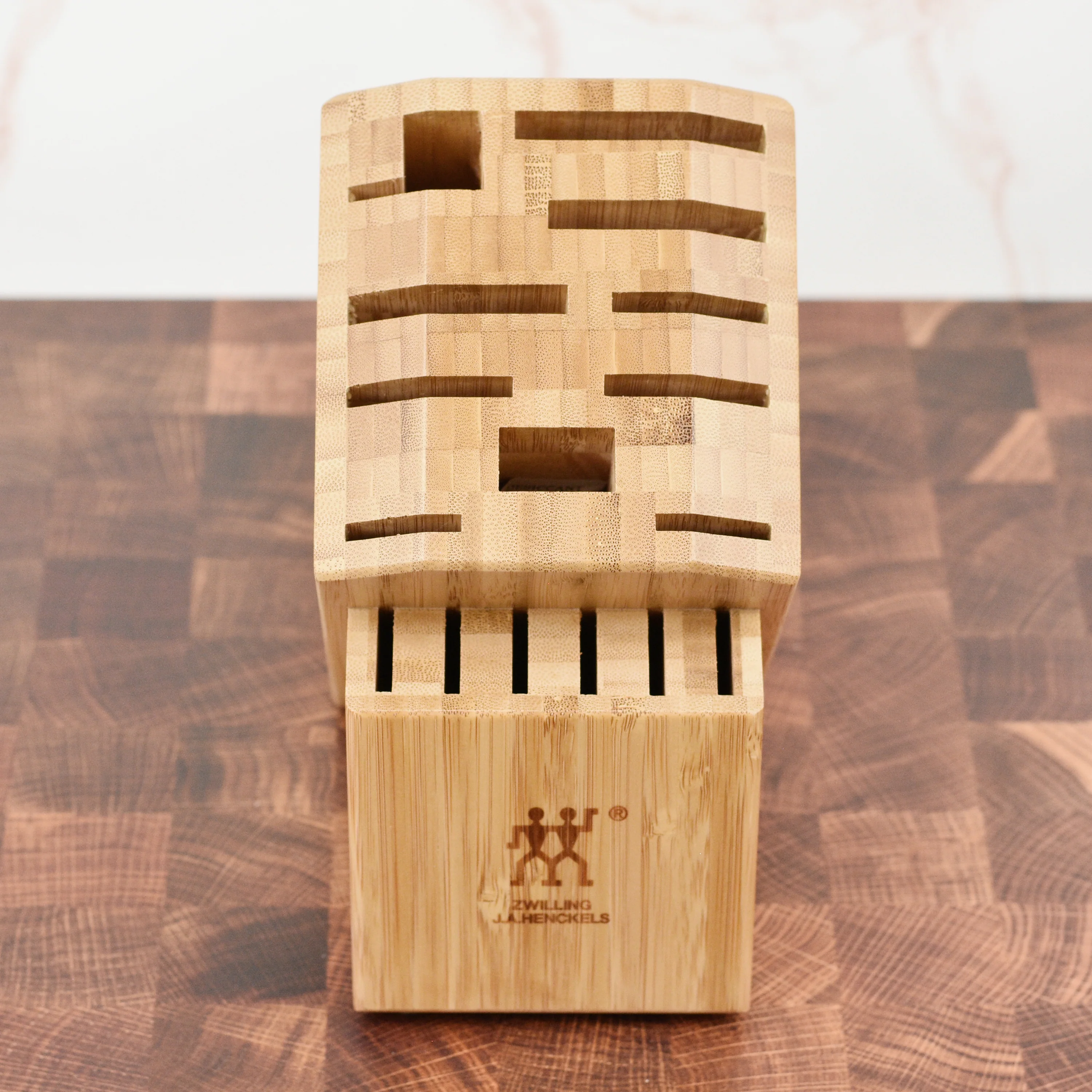 Zwilling Pro 16 Slot Bamboo Knife Block - Image 3