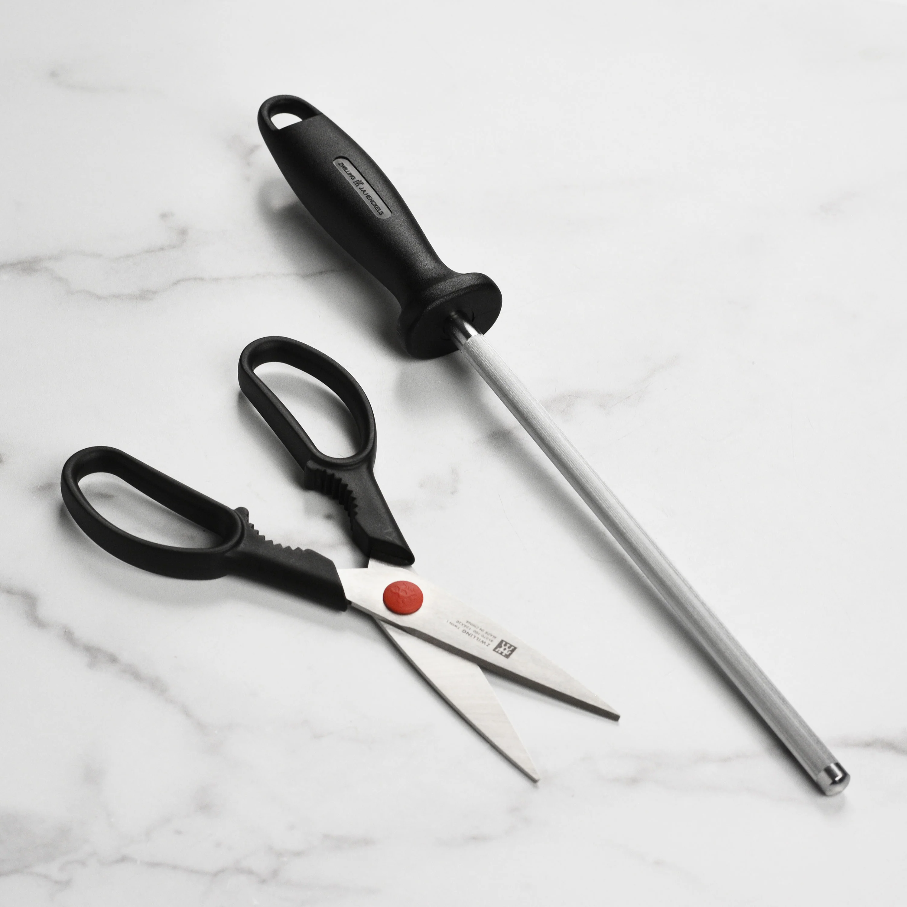 Zwilling Pro 7 Piece Acacia Knife Block Set with Bonus Sharpener - Image 7