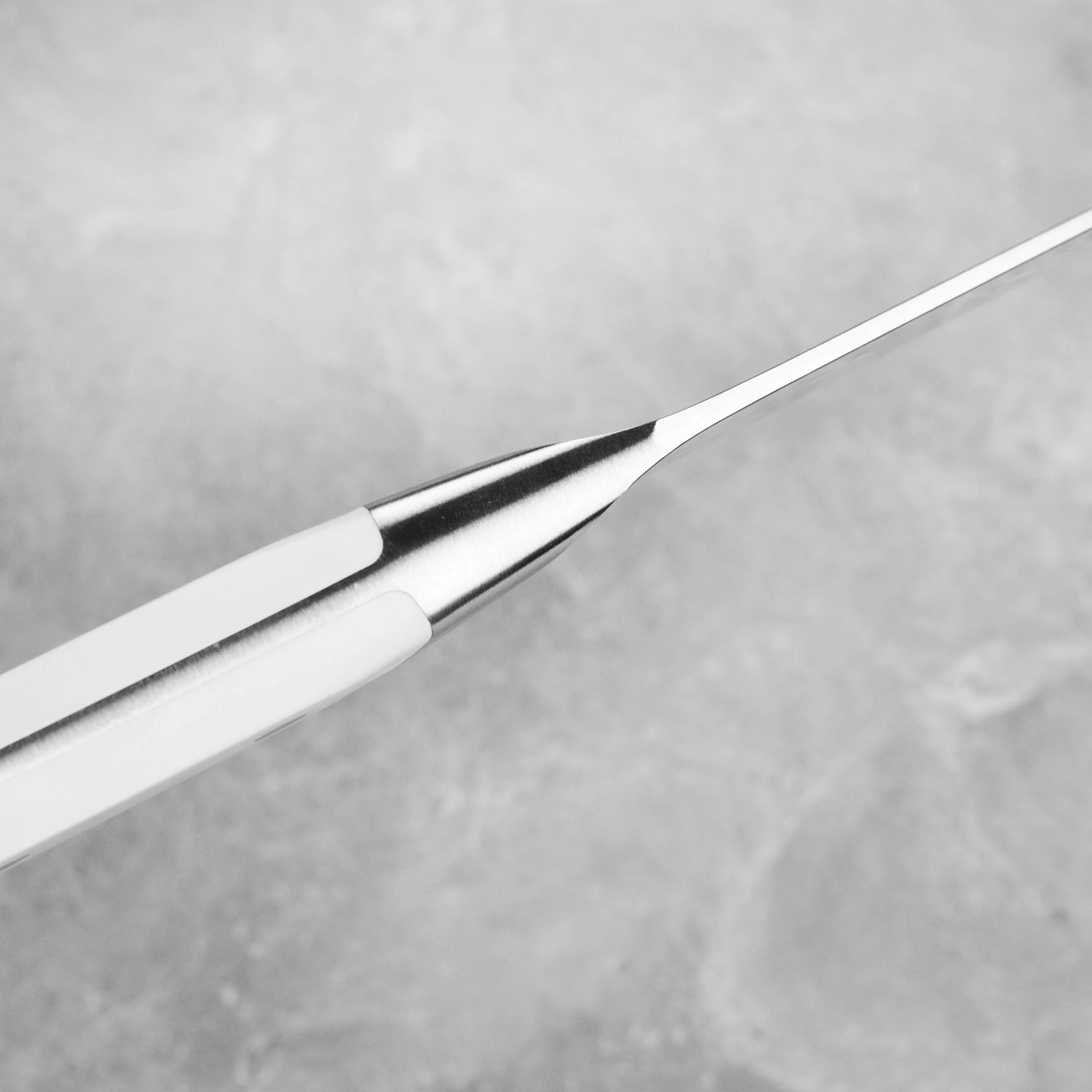 Zwilling Pro Le Blanc 5" Serrated Utility Knife - Image 3