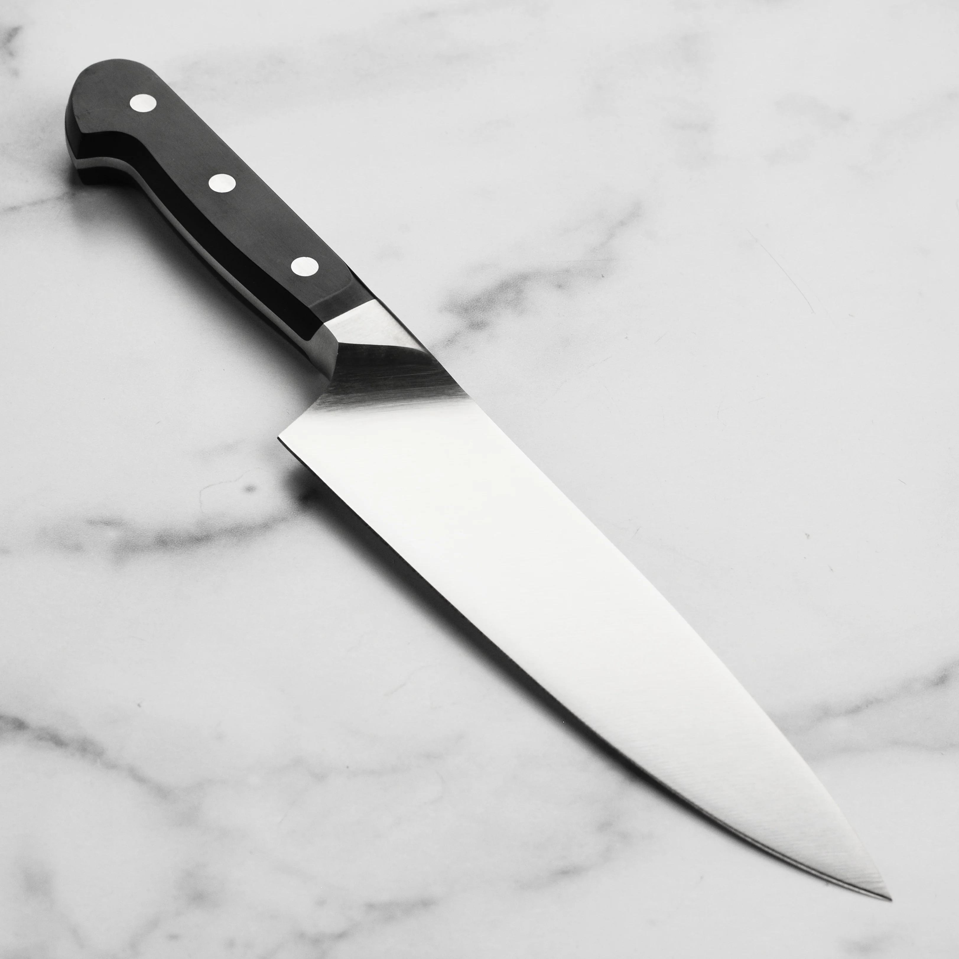 Zwilling Pro 8" Traditional Chef's Knife - Image 5