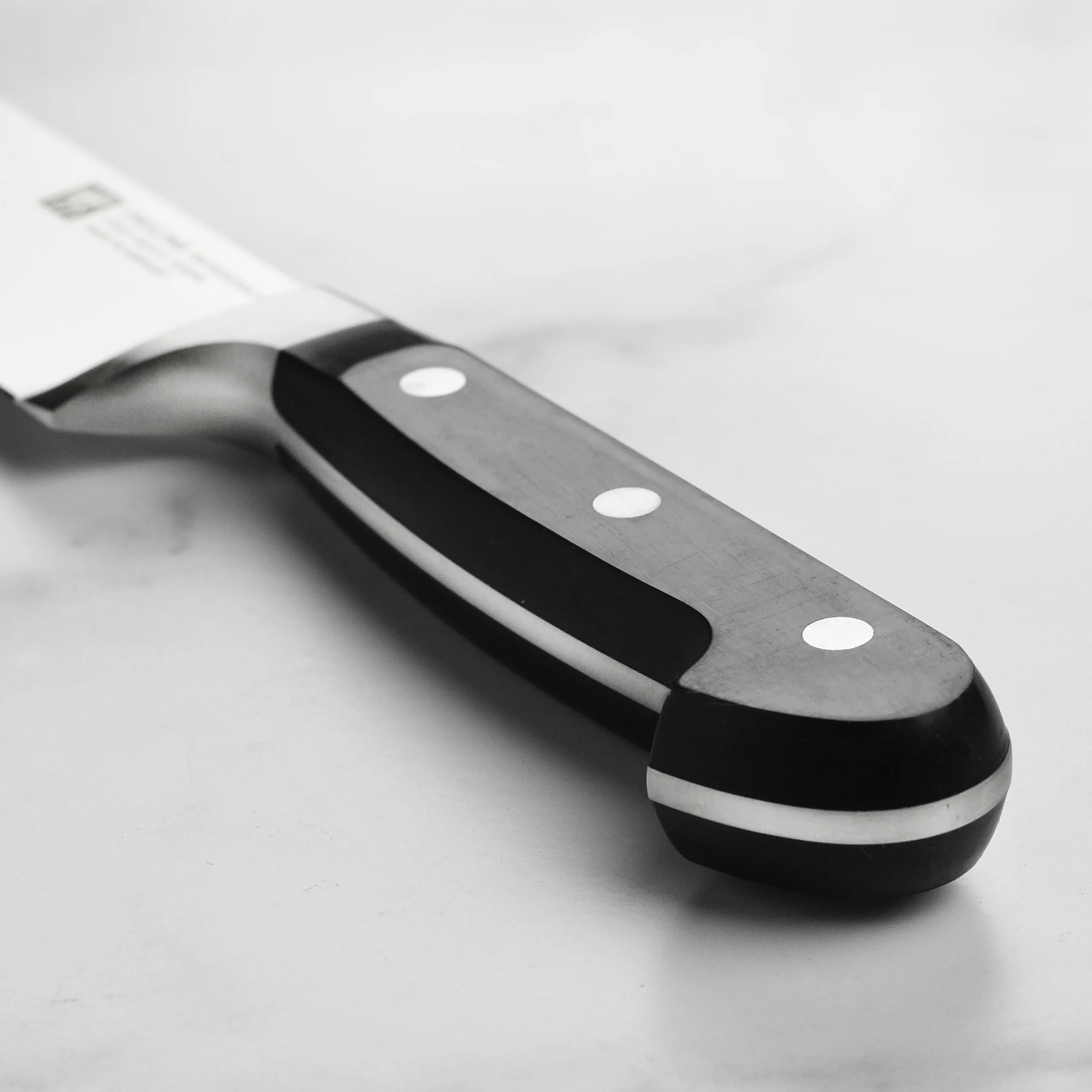 Zwilling Professional S 6" Chef's Knife - Image 2