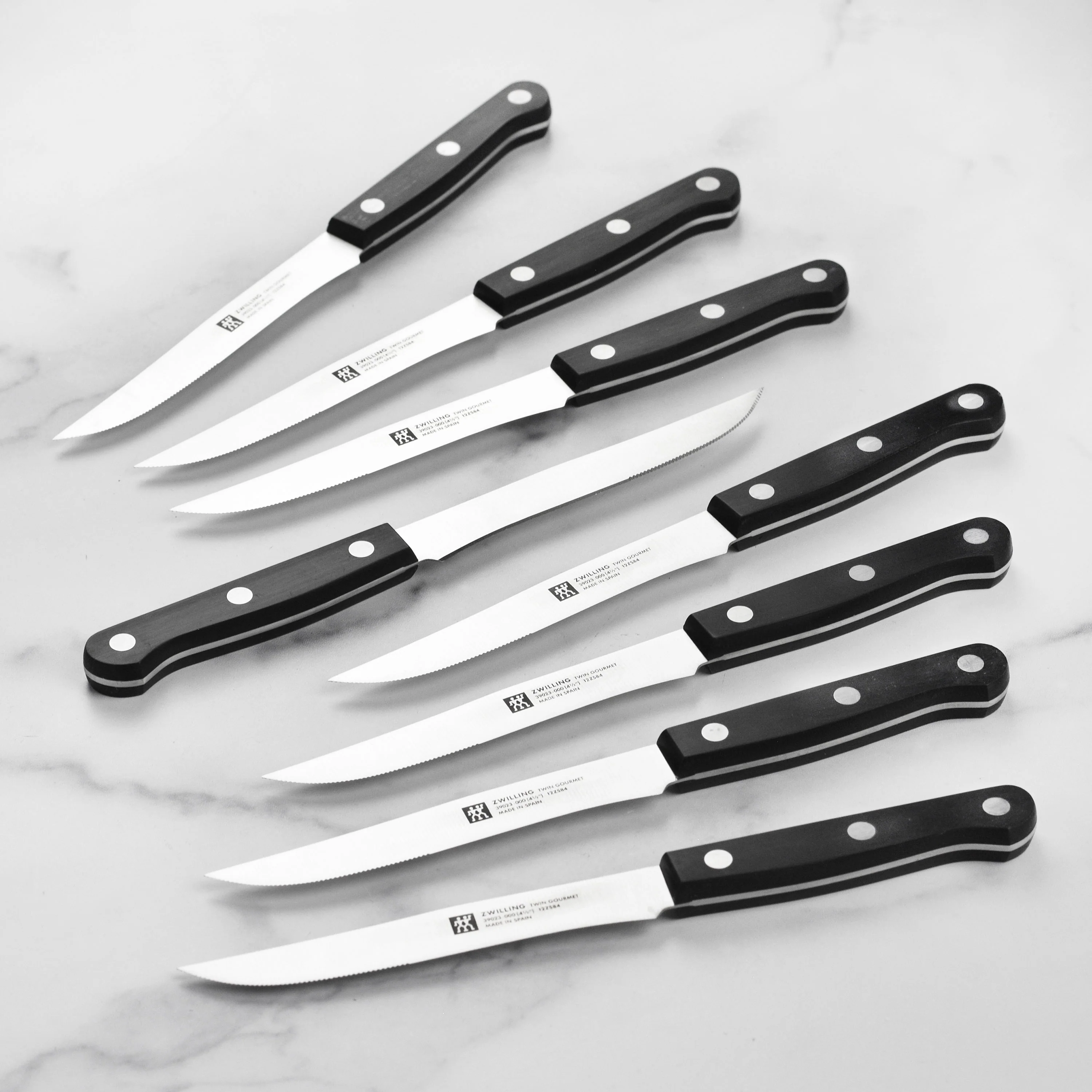 Zwilling Professional S 18 Piece Knife Block Set with Stamped Steak Knives - Image 7