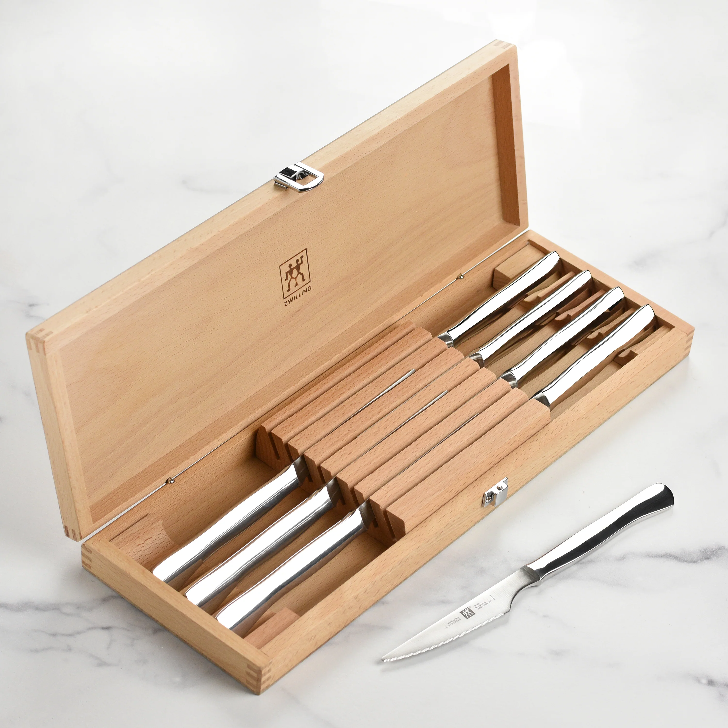 Zwilling 8 Piece Stainless Steel Serrated Steak Knife Set with Case - Image 7